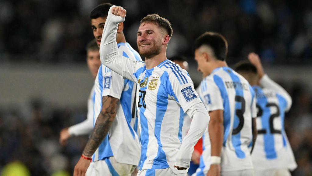 Argentina vào chung kết WC